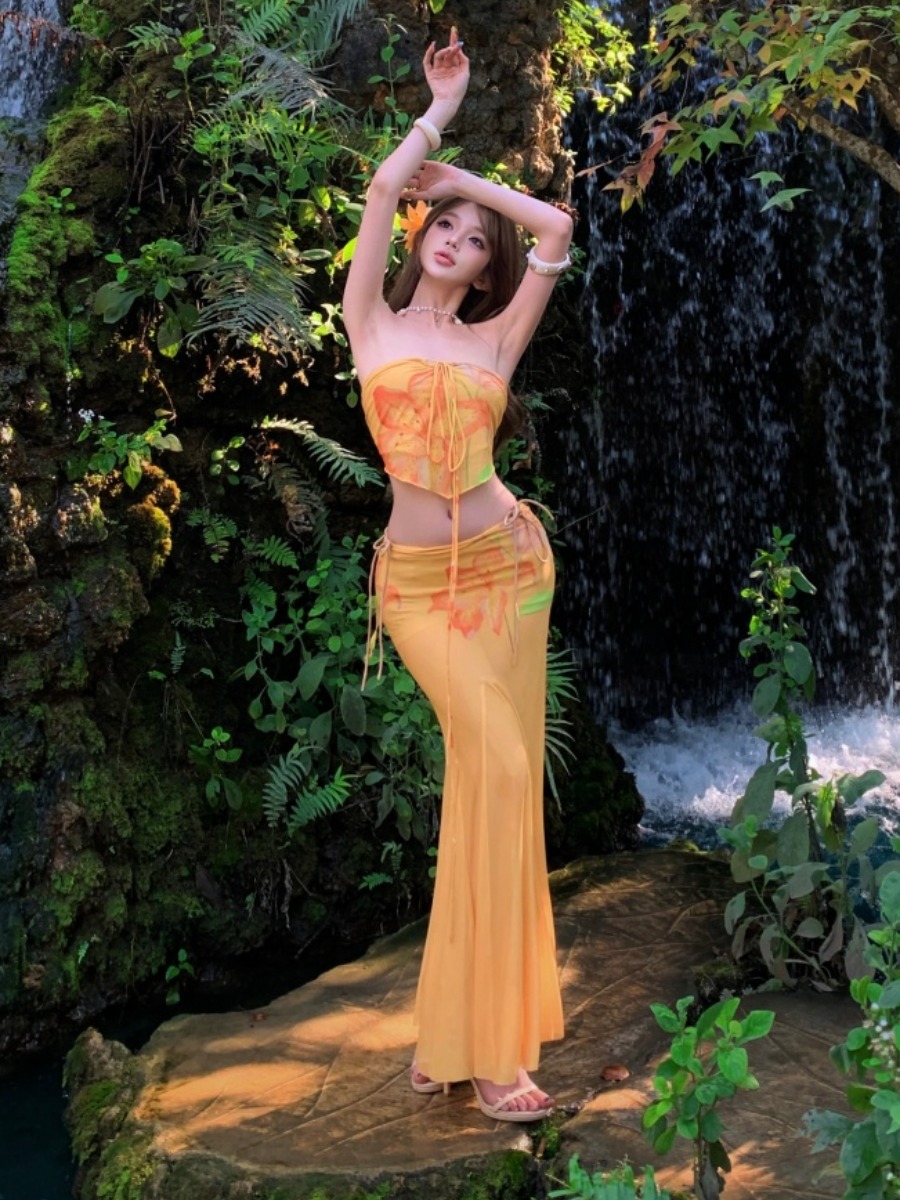 Island Vacation Yellow Tie-Dye - Soft Summer Yellow Clothing recensie en prijs