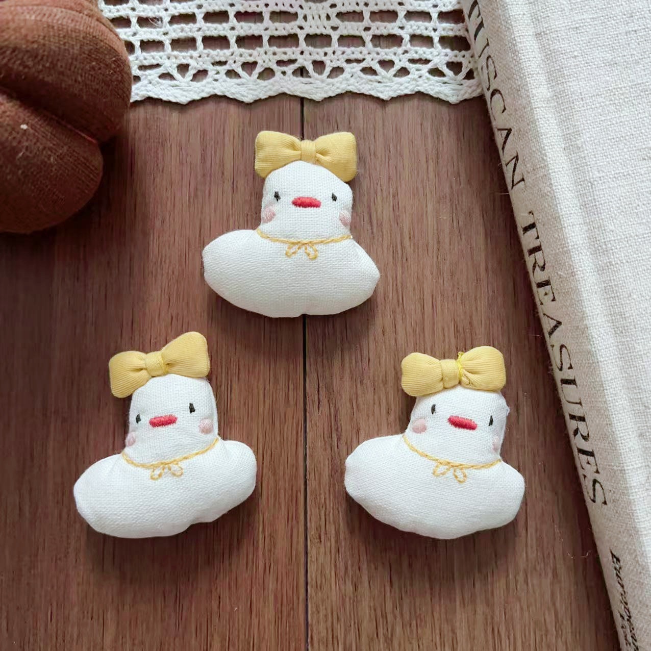 Cute Stuffed Fabric Little Yel - Summer Duck Clothing recensie en prijs