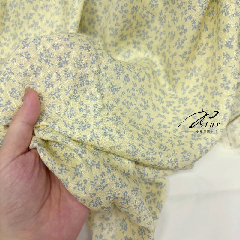 Soft Drooping Light Yellow Jac - Soft Summer Yellow Clothing recensie en prijs