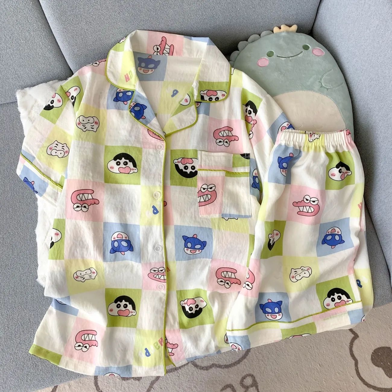Kawaii Crayon Shin-Chan Pajama - Summer Away Clothing recensie en prijs