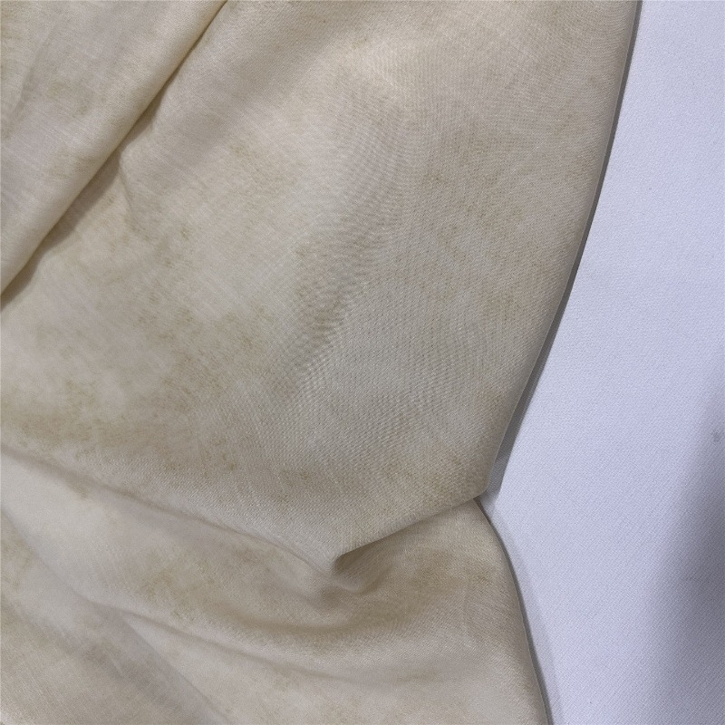Light Yellow Misty Floral Soft - Soft Summer Yellow Clothing recensie en prijs